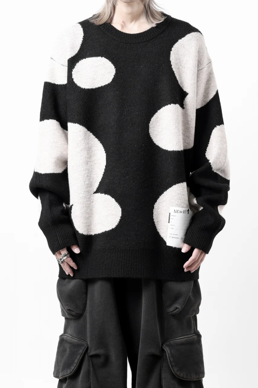 A.F ARTEFACT POLKA PATTERN KNIT TOPS (BLACK x BEIGE) - Image 2