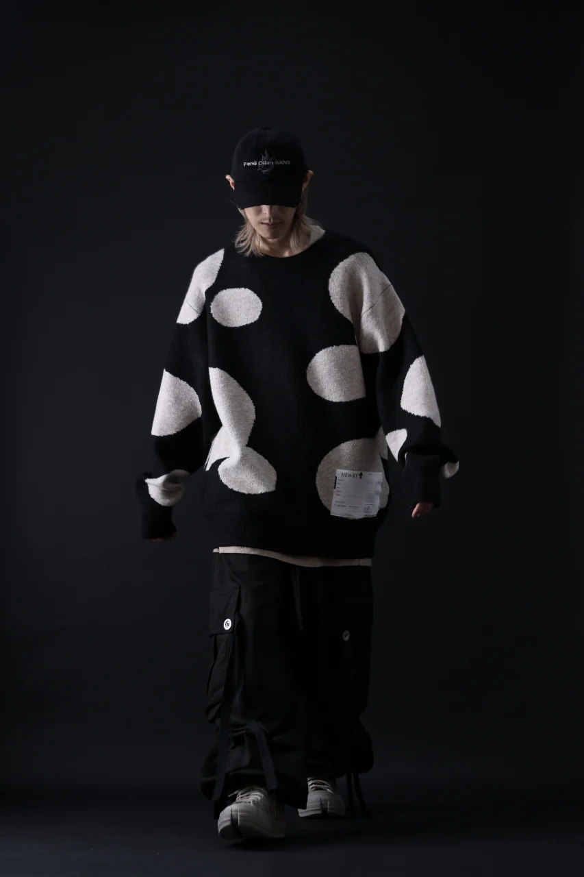 A.F ARTEFACT POLKA PATTERN KNIT TOPS (BLACK x BEIGE) - Image 22