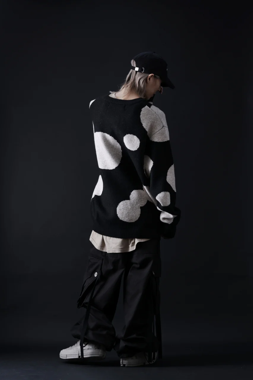 A.F ARTEFACT POLKA PATTERN KNIT TOPS (BLACK x BEIGE) - Image 23