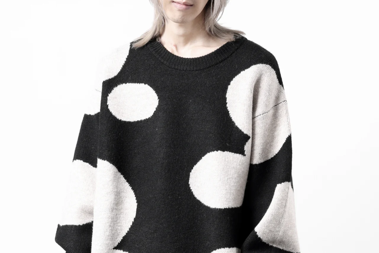 A.F ARTEFACT POLKA PATTERN KNIT TOPS (BLACK x BEIGE) - Image 40