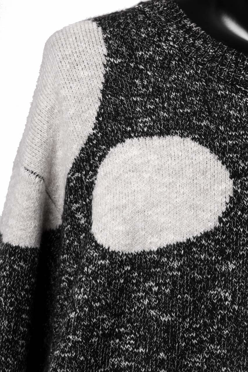 A.F ARTEFACT POLKA PATTERN KNIT TOPS (GREY x BEIGE) - Image 13
