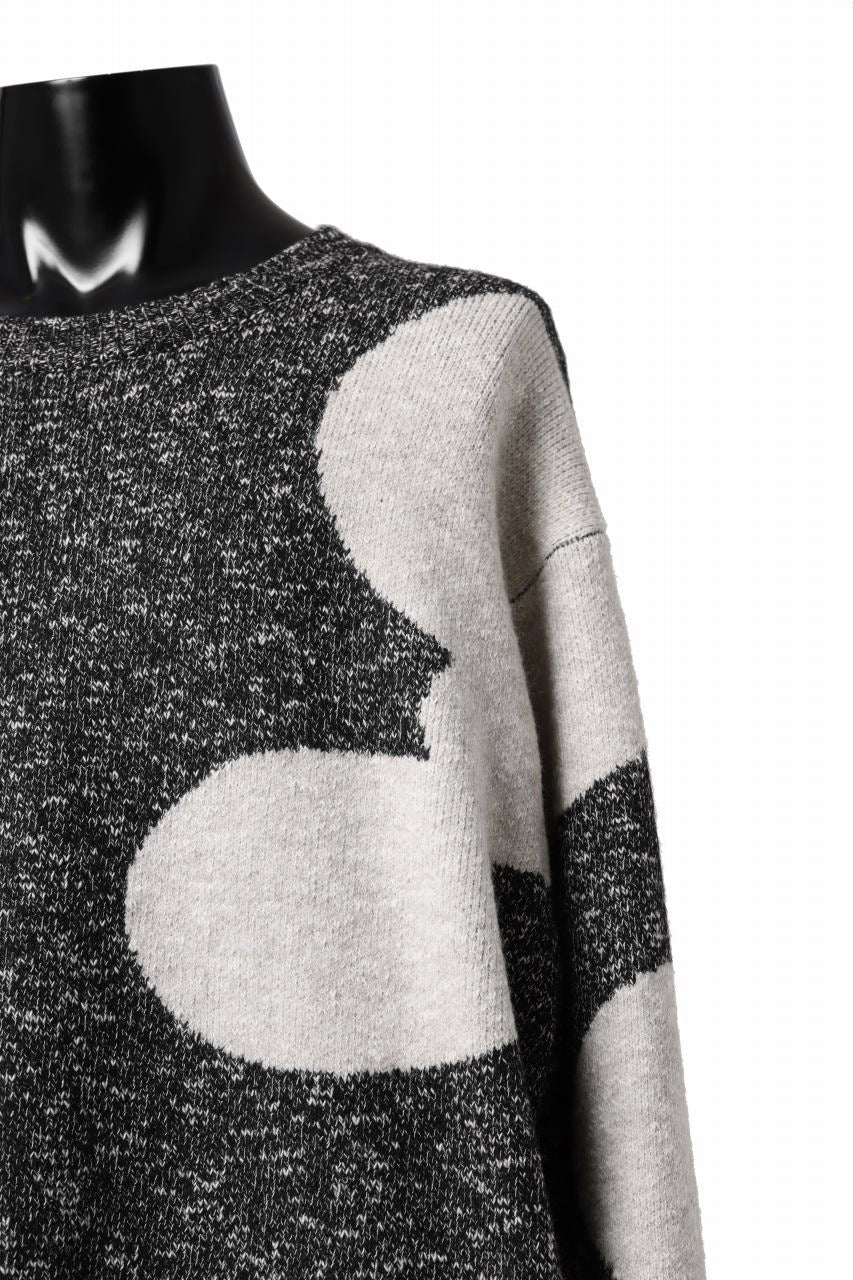 A.F ARTEFACT POLKA PATTERN KNIT TOPS (GREY x BEIGE) - Image 15