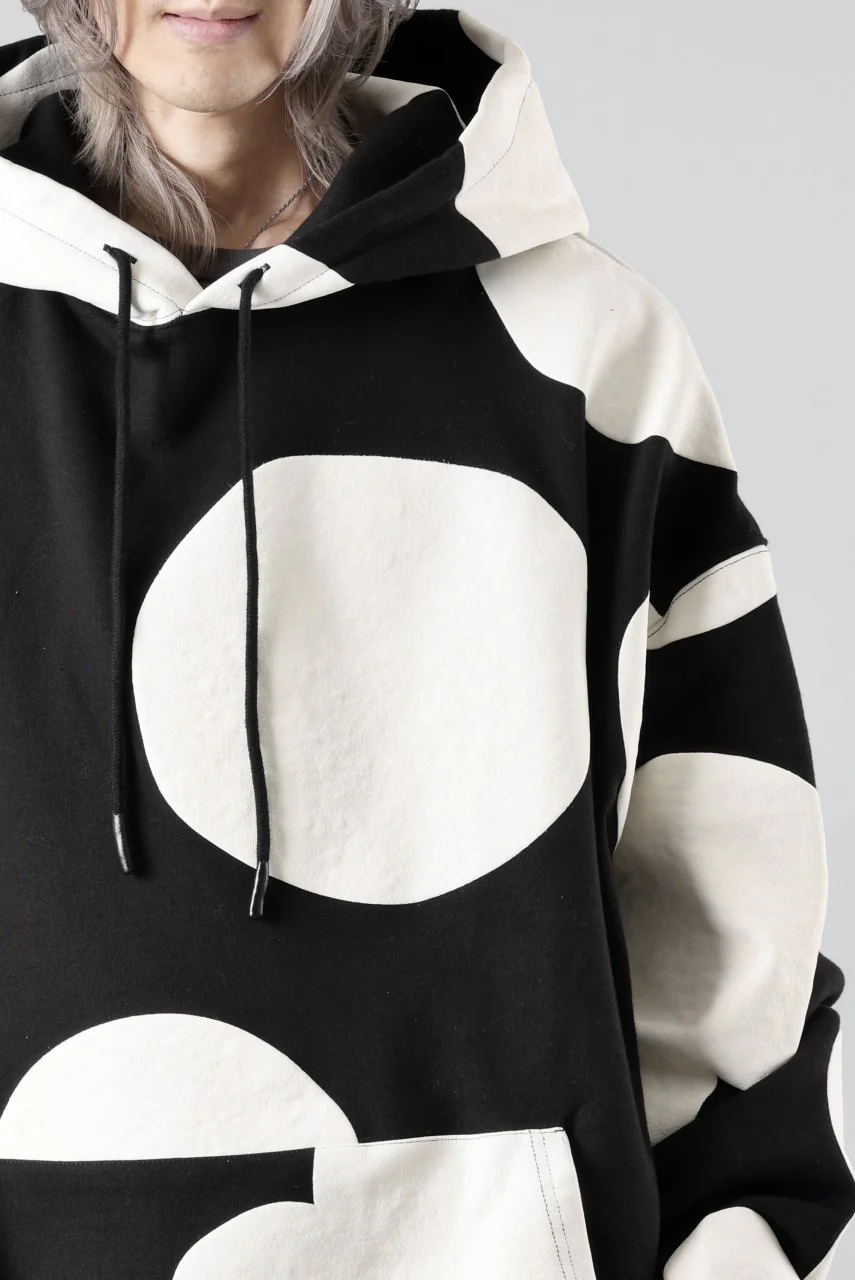 A.F ARTEFACT POLKA PATTERN SWEAT HOODIE (BLACK) - Image 29