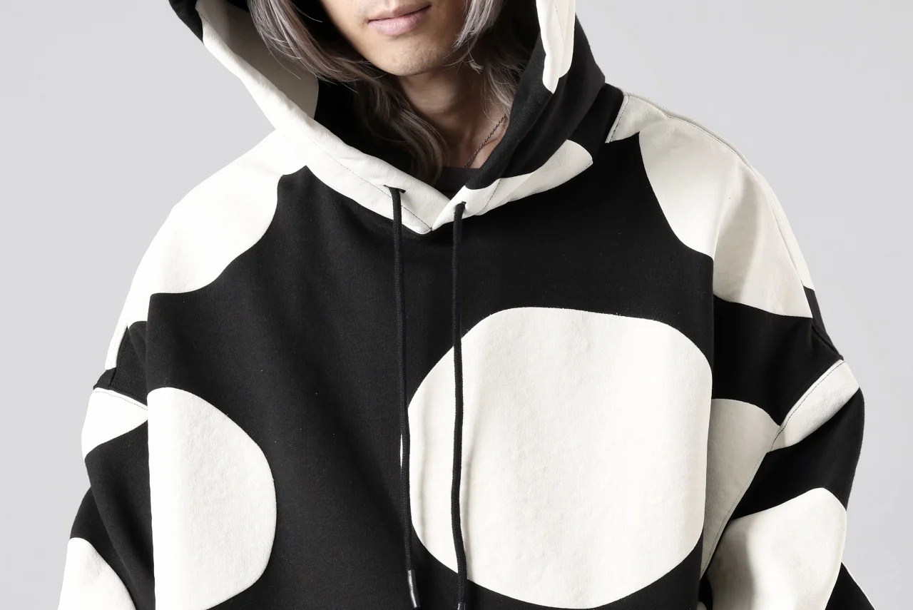 A.F ARTEFACT POLKA PATTERN SWEAT HOODIE (BLACK) - Image 37