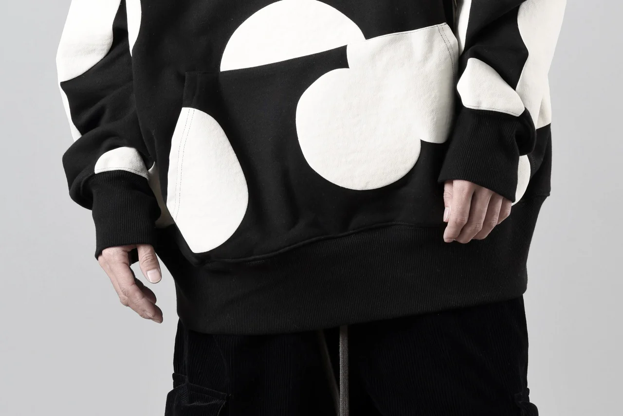 A.F ARTEFACT POLKA PATTERN SWEAT HOODIE (BLACK) - Image 38