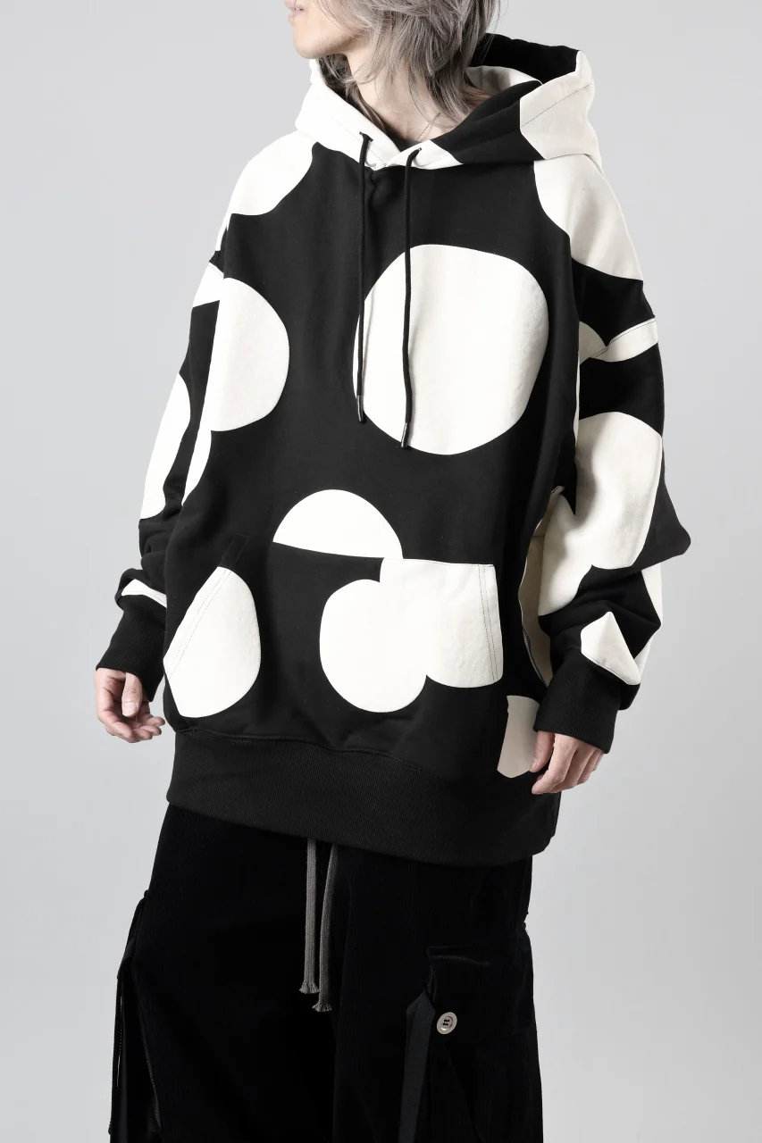 A.F ARTEFACT POLKA PATTERN SWEAT HOODIE (BLACK) - Image 4