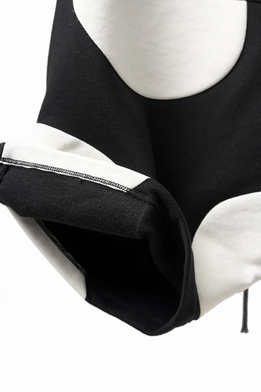 A.F ARTEFACT POLKA PATTERN SWEAT SAROUEL SHORTS (BLACK) - Image 10
