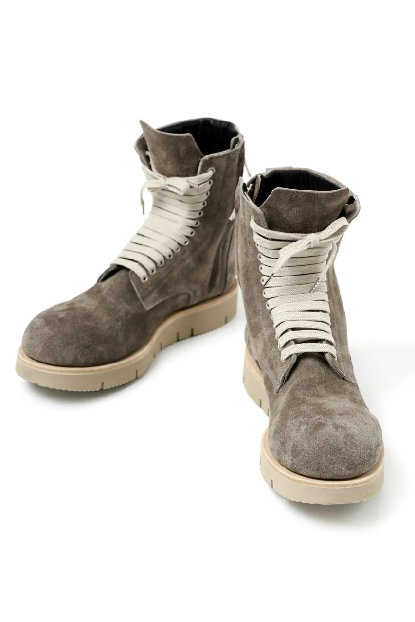 A.F ARTEFACT × Portaille LACE-UP SIDE ZIP BOOTS / SOFT SUEDE (GREIGE) - Image 7