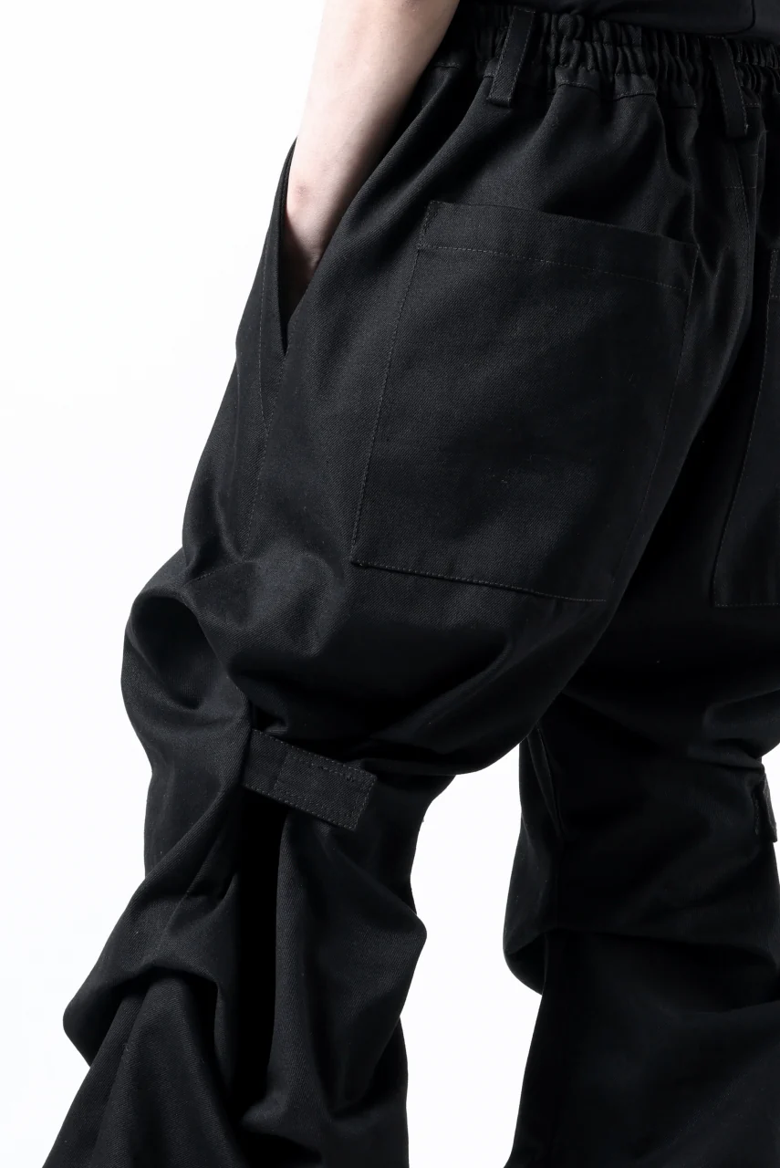 A.F ARTEFACT PURE DENIM TUCK WIDE PANTS (BLACK) - Image 29
