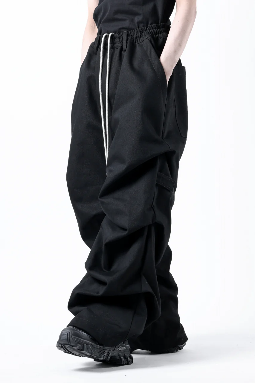 A.F ARTEFACT PURE DENIM TUCK WIDE PANTS (BLACK) - Image 3