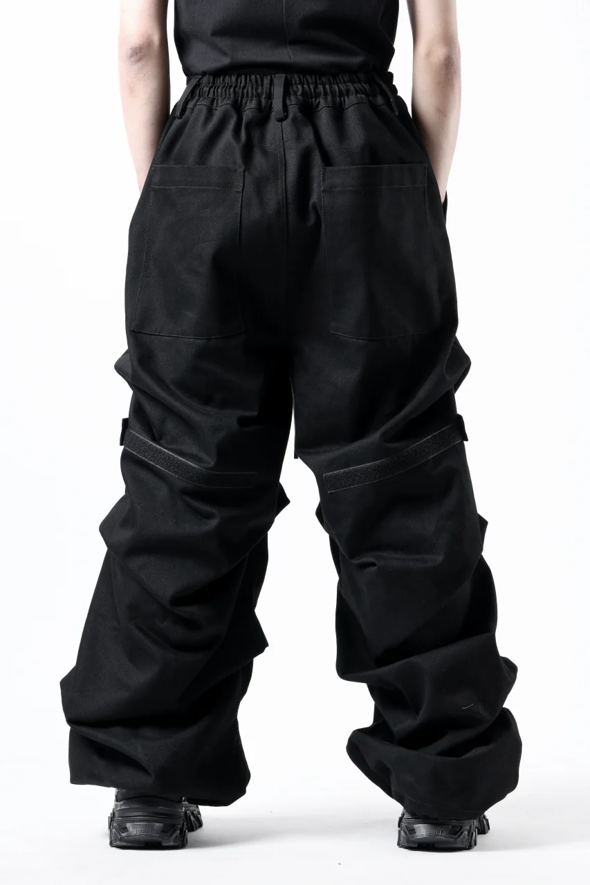 A.F ARTEFACT PURE DENIM TUCK WIDE PANTS (BLACK) - Image 6