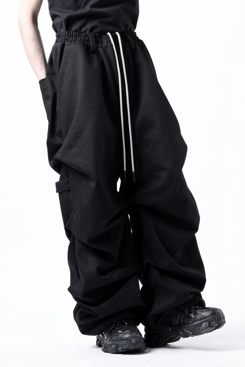 A.F ARTEFACT PURE DENIM TUCK WIDE PANTS (BLACK) - Image 9