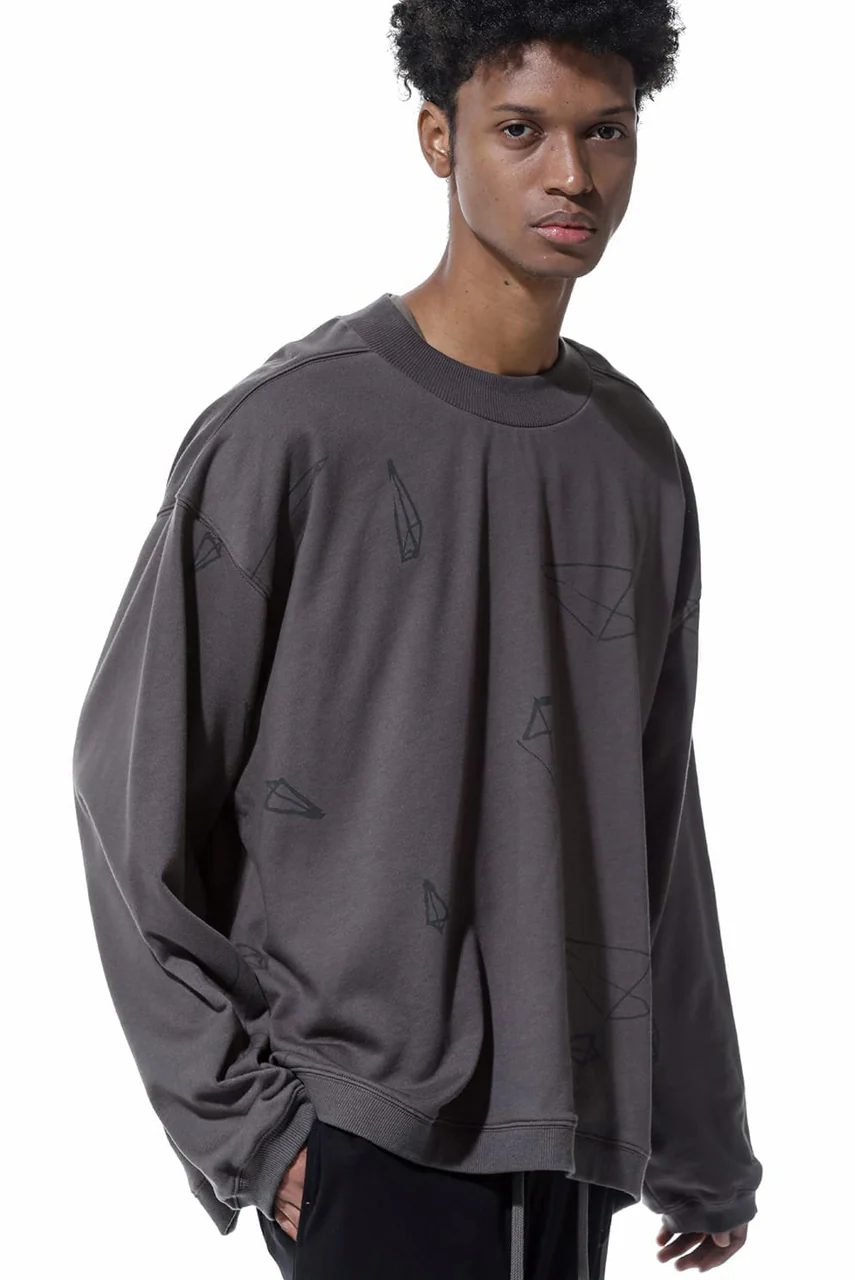 A.F ARTEFACT PYRA PATTERN PRINT CREW NECK TOPS (GREY) - Image 23