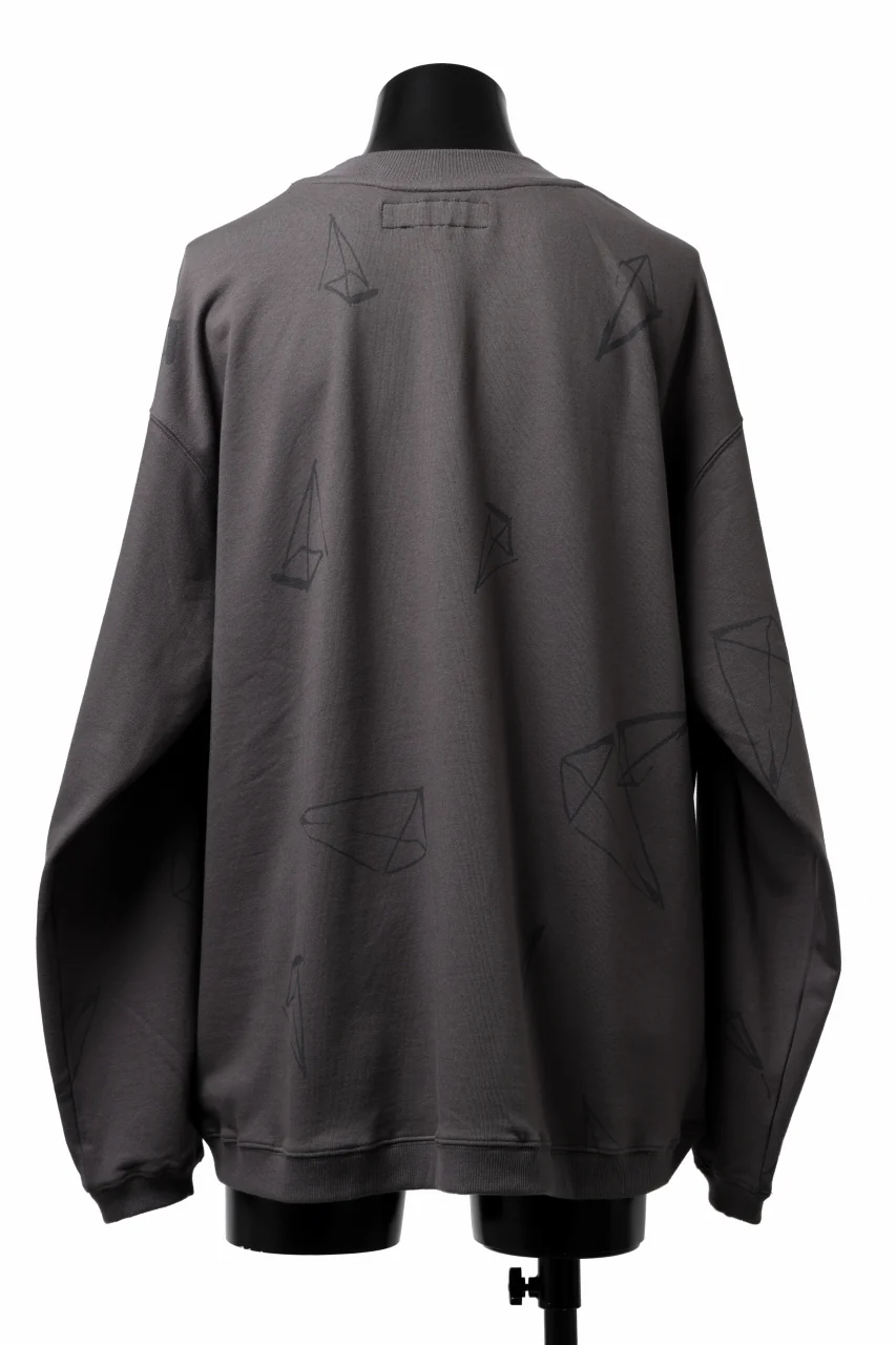 A.F ARTEFACT PYRA PATTERN PRINT CREW NECK TOPS (GREY) - Image 6
