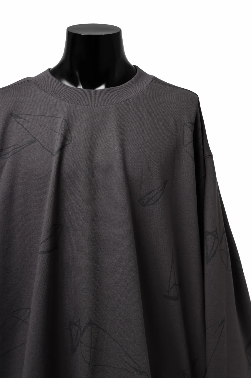A.F ARTEFACT PYRA PATTERN PRINT CREW NECK TOPS (GREY) - Image 8