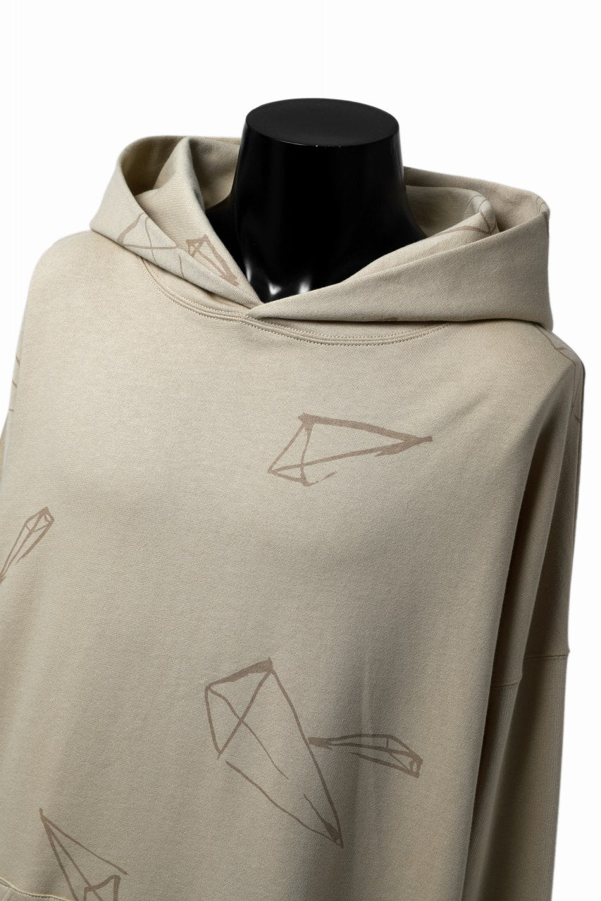 A.F ARTEFACT PYRA PATTERN PRINT SWEAT HOODIE (BEIGE) - Image 11