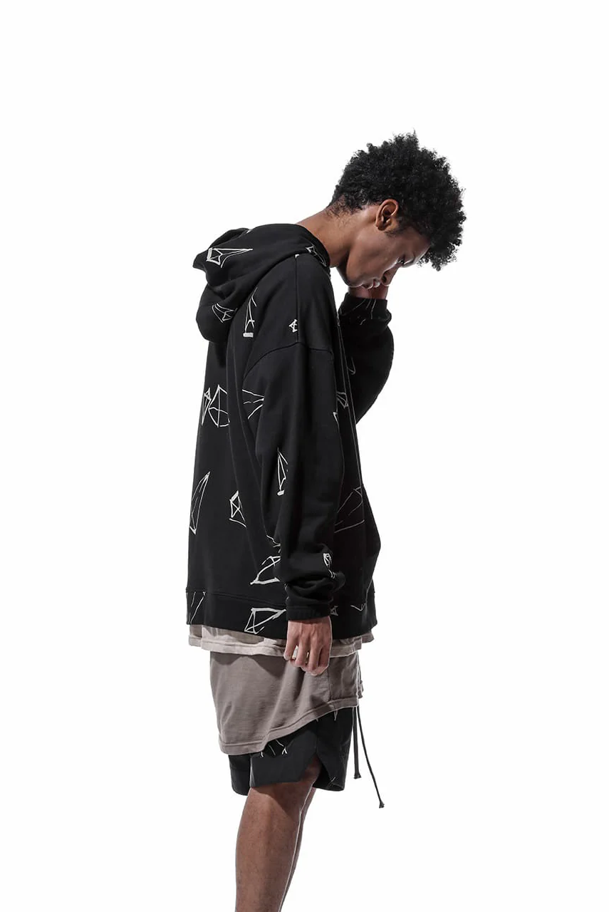 A.F ARTEFACT PYRA PATTERN PRINT SWEAT HOODIE (BLACK) - Image 3