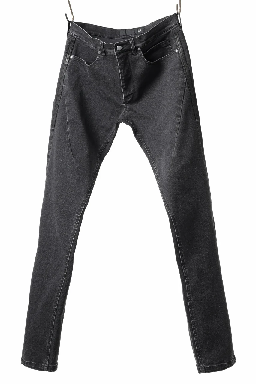 A.F ARTEFACT RELAXED SKINNY DENIM PANTS (BLACK) - Image 15