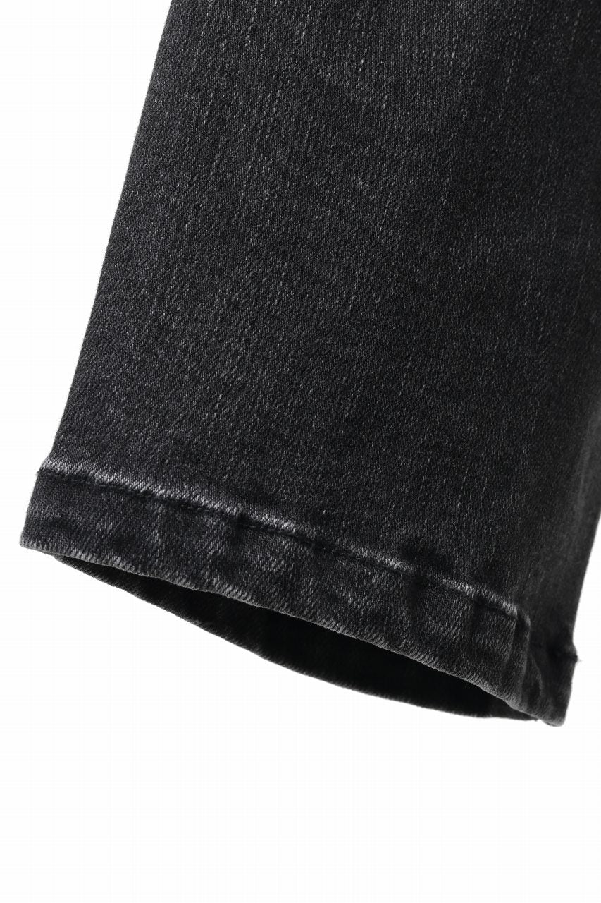 A.F ARTEFACT RELAXED SKINNY DENIM PANTS (BLACK) - Image 25