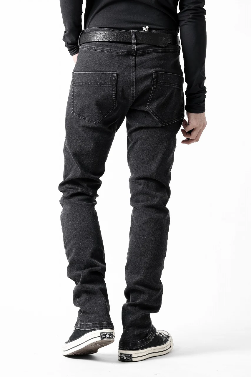 A.F ARTEFACT RELAXED SKINNY DENIM PANTS (BLACK) - Image 9