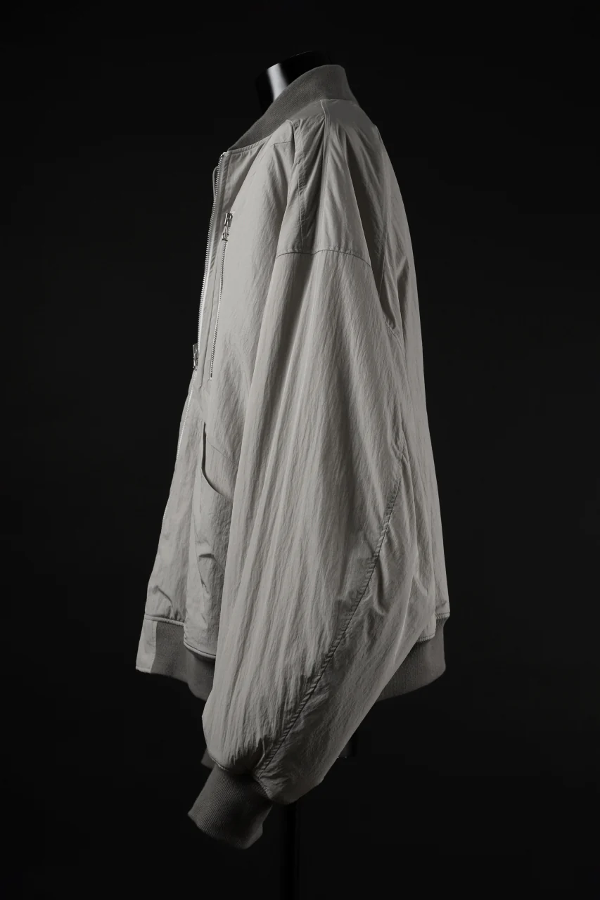 A.F ARTEFACT REVERSIBLE "BOMBER" MA-1 JACKET (IVORY x IVORY) - Image 5