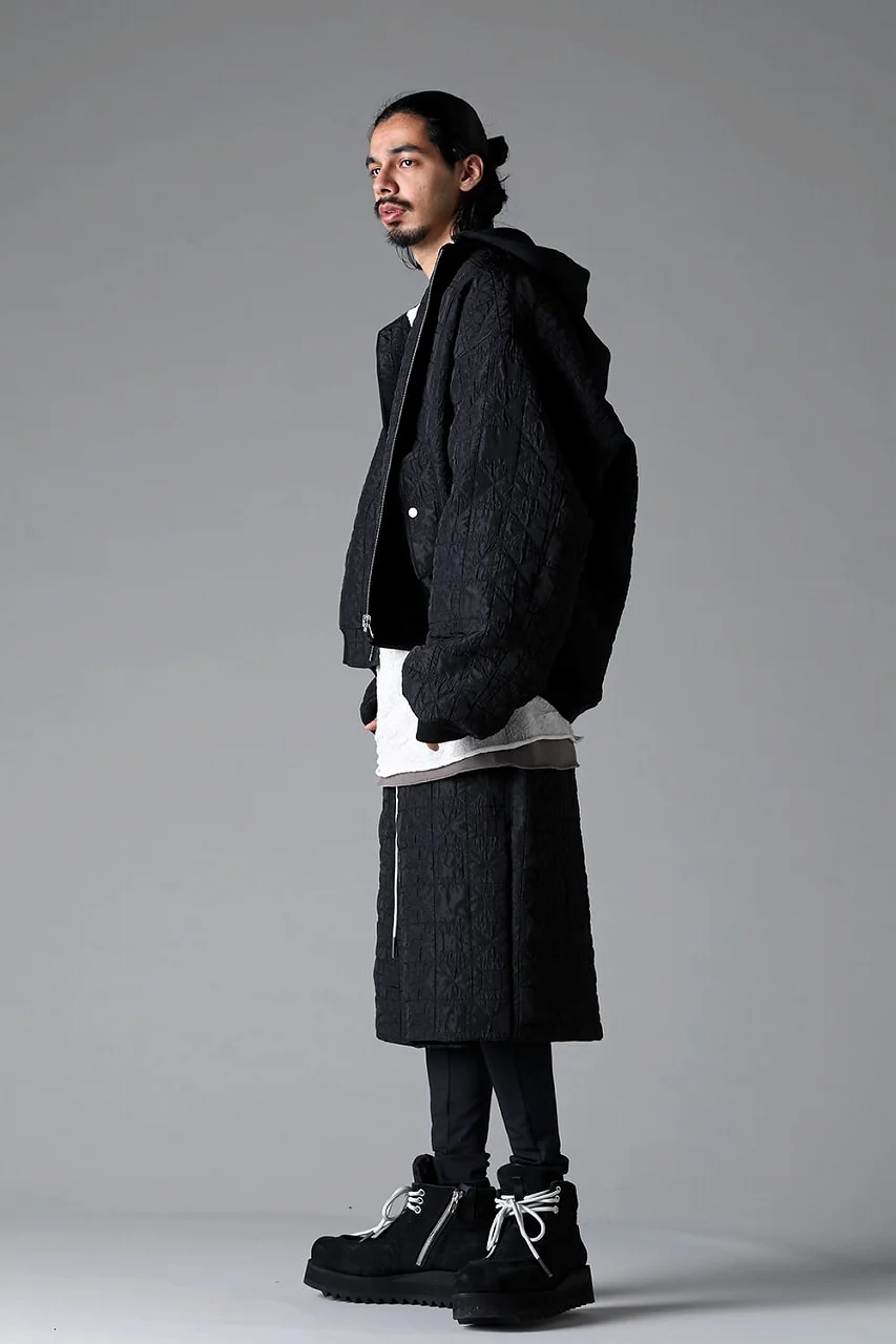 A.F ARTEFACT REVERSIBLE TEDDY BOMBER JACKET / DECORATIVE LATTICE PATTERN (BLACK) - Image 23