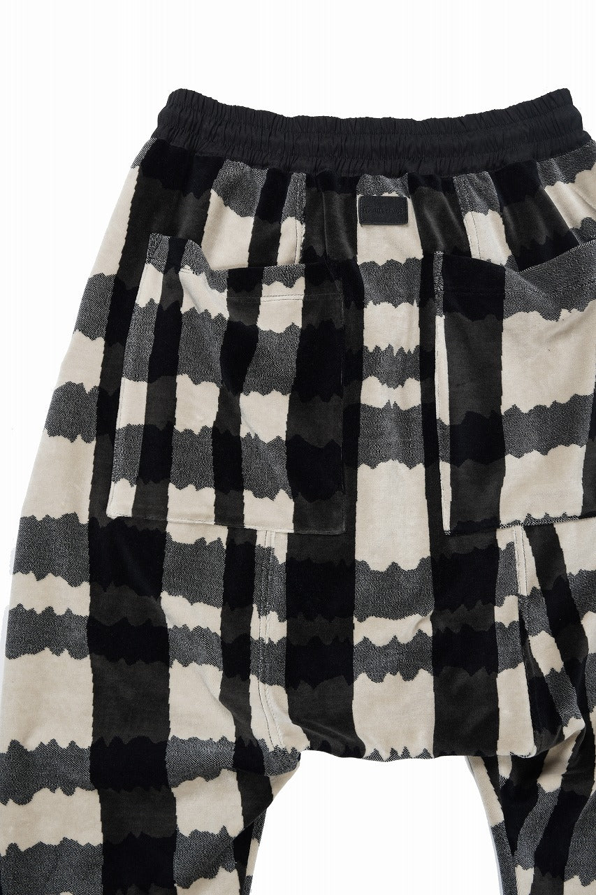 A.F ARTEFACT SAROUEL JOGGER PANTS / JACQUARD DEFORMED PLAID VELOR (BLACK x GREY x IVORY) - Image 6