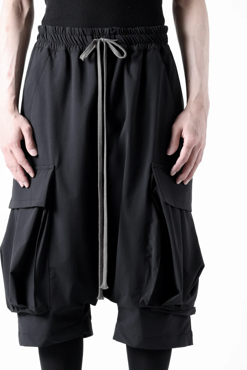 A.F ARTEFACT SARROUEL CARGO SHORTS / TECH-SMOOTH (BLACK) - Image 25