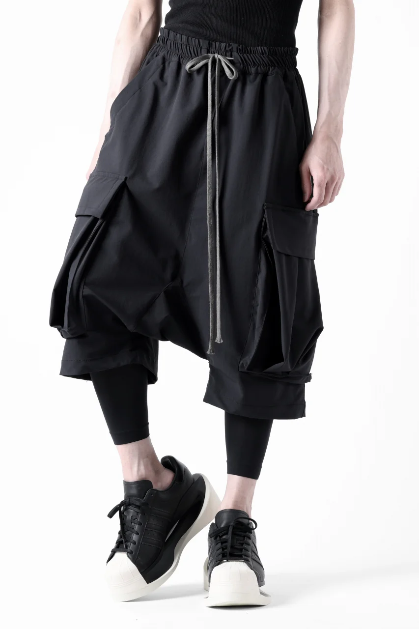 A.F ARTEFACT SARROUEL CARGO SHORTS / TECH-SMOOTH (BLACK) - Image 8