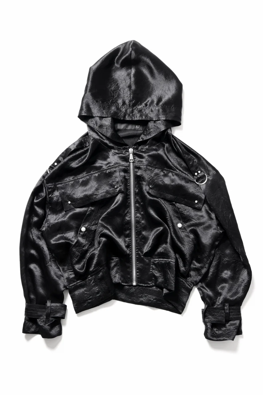 A.F ARTEFACT SATIN MILITARY HOODIE BLOUSON (BLACK)