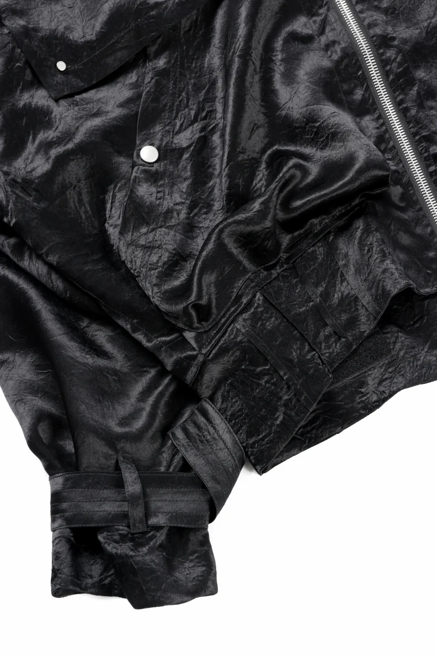 A.F ARTEFACT SATIN MILITARY HOODIE BLOUSON (BLACK) - Image 11