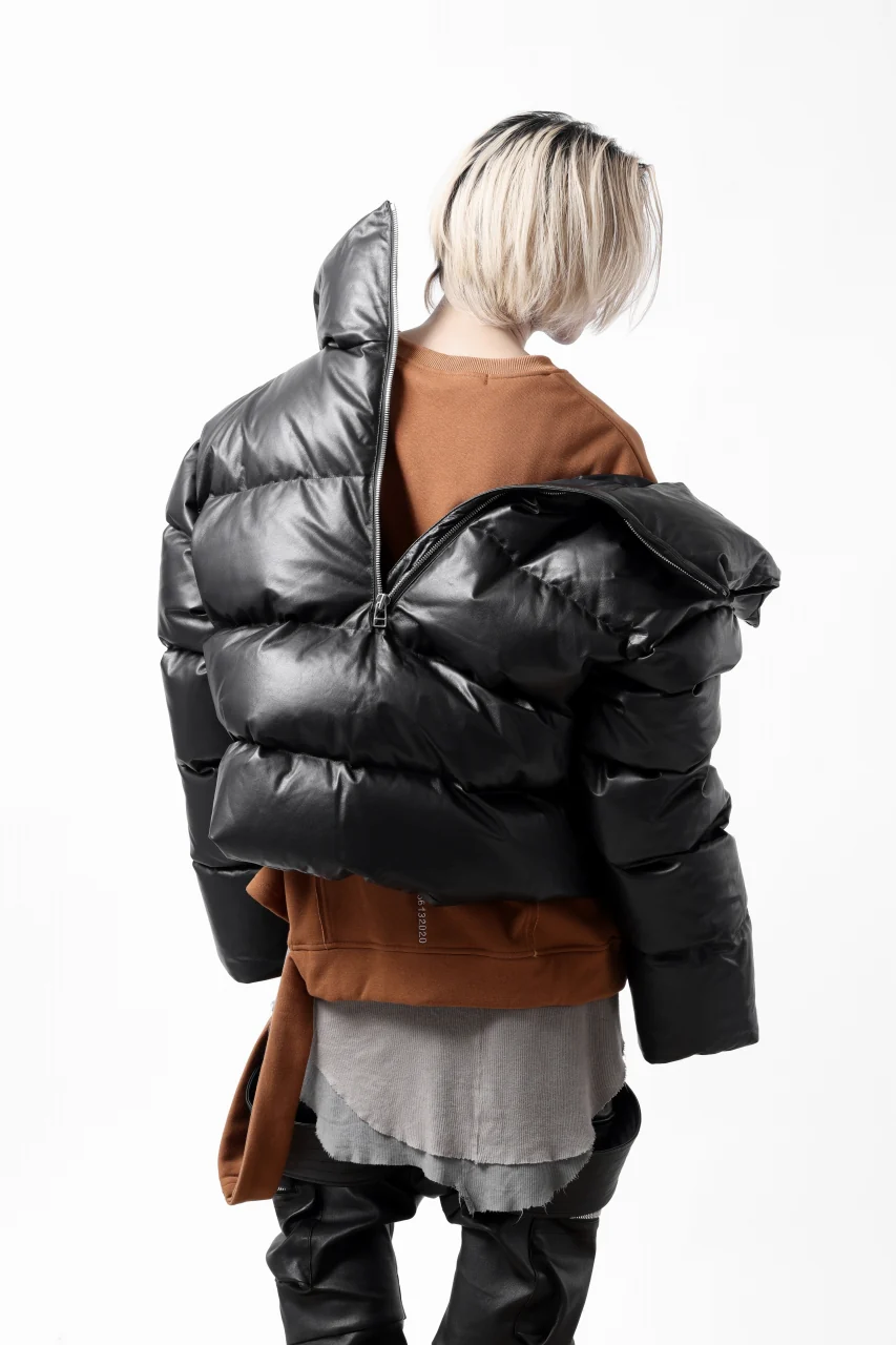 A.F ARTEFACT SHEEP SKIN LEATHER HIGH-NECK SHORT DOWN JACKET (BLACK) - Image 5