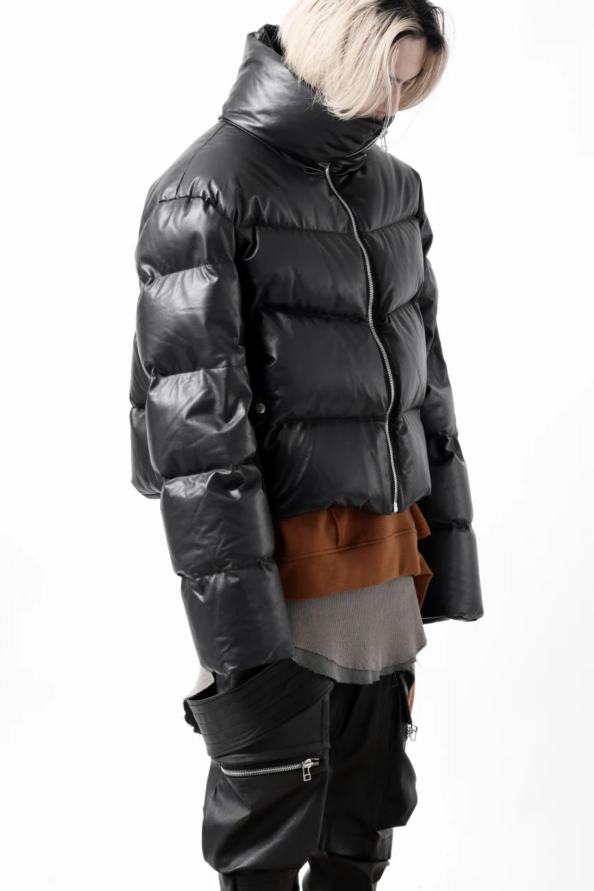 A.F ARTEFACT SHEEP SKIN LEATHER HIGH-NECK SHORT DOWN JACKET (BLACK) - Image 9