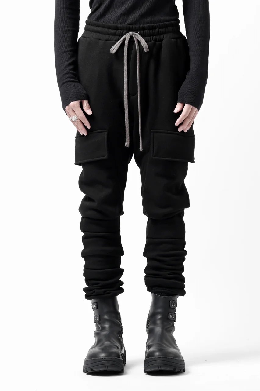 A.F ARTEFACT SLIM CARGO POCKET PANTS / BOMBER HEAT® (BLACK) - Image 3