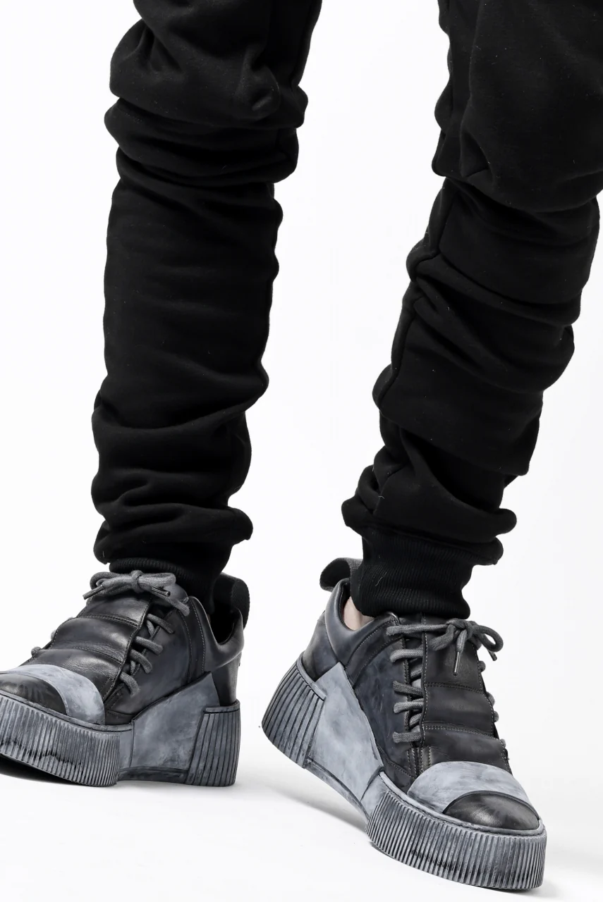 A.F ARTEFACT SLIM CARGO POCKET PANTS / BOMBER HEAT® (BLACK) - Image 32