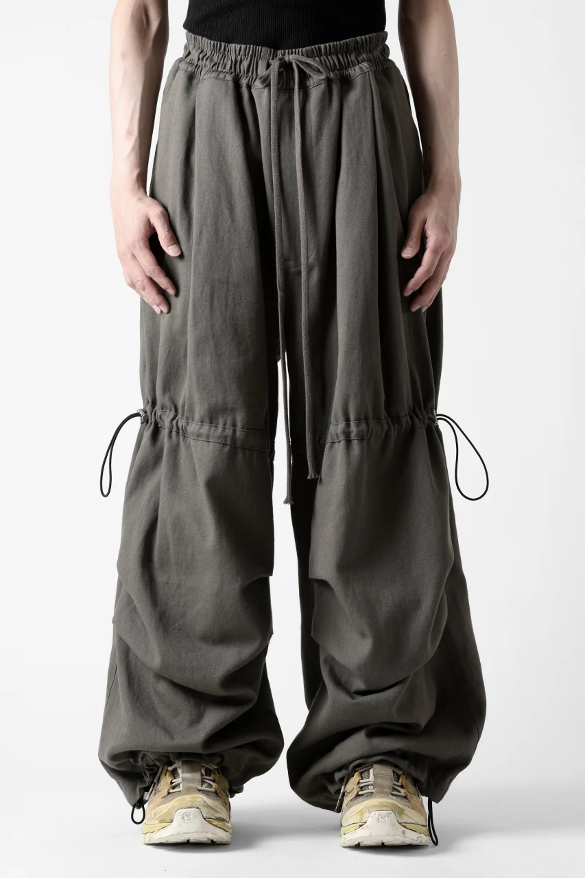 A.F ARTEFACT STRING-SQUEEZING WIDE PANTS / COTTON LINEN TWILL (KHAKI) - Image 8