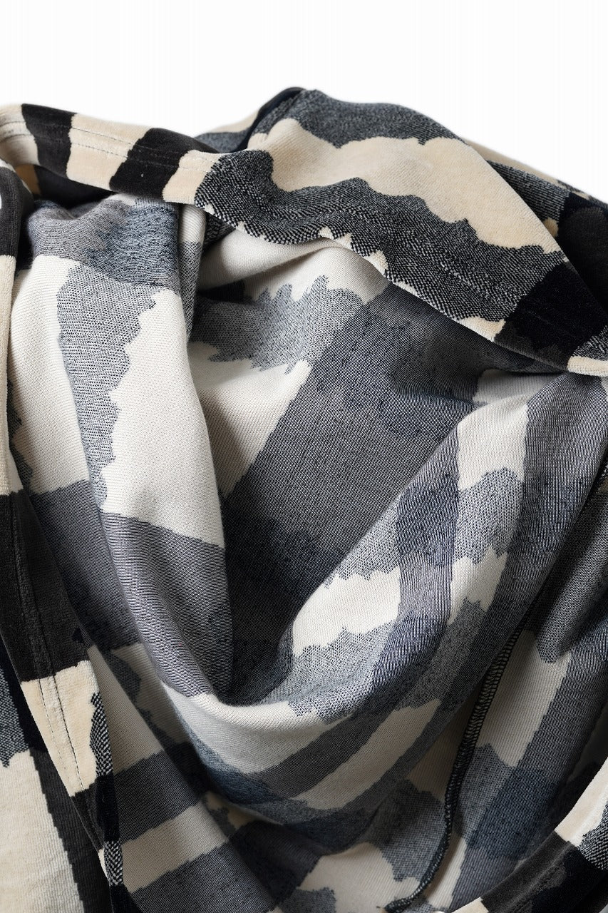 A.F ARTEFACT SWITCHING PULLOVER / JACQUARD DEFORMED PLAID VELOR (BLACK x GREY x IVORY) - Image 10