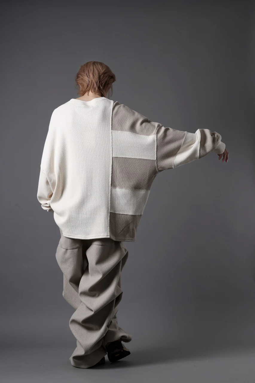 A.F ARTEFACT THERMAL SWITCHING TOP (IVORY x BEIGE) - Image 16