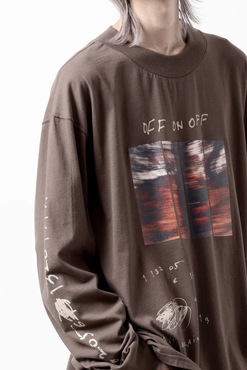 A.F ARTEFACT THICK-COLLAR BASIC L/S T-SHIRT / TYPE A PRINT (BROWN) - Image 20