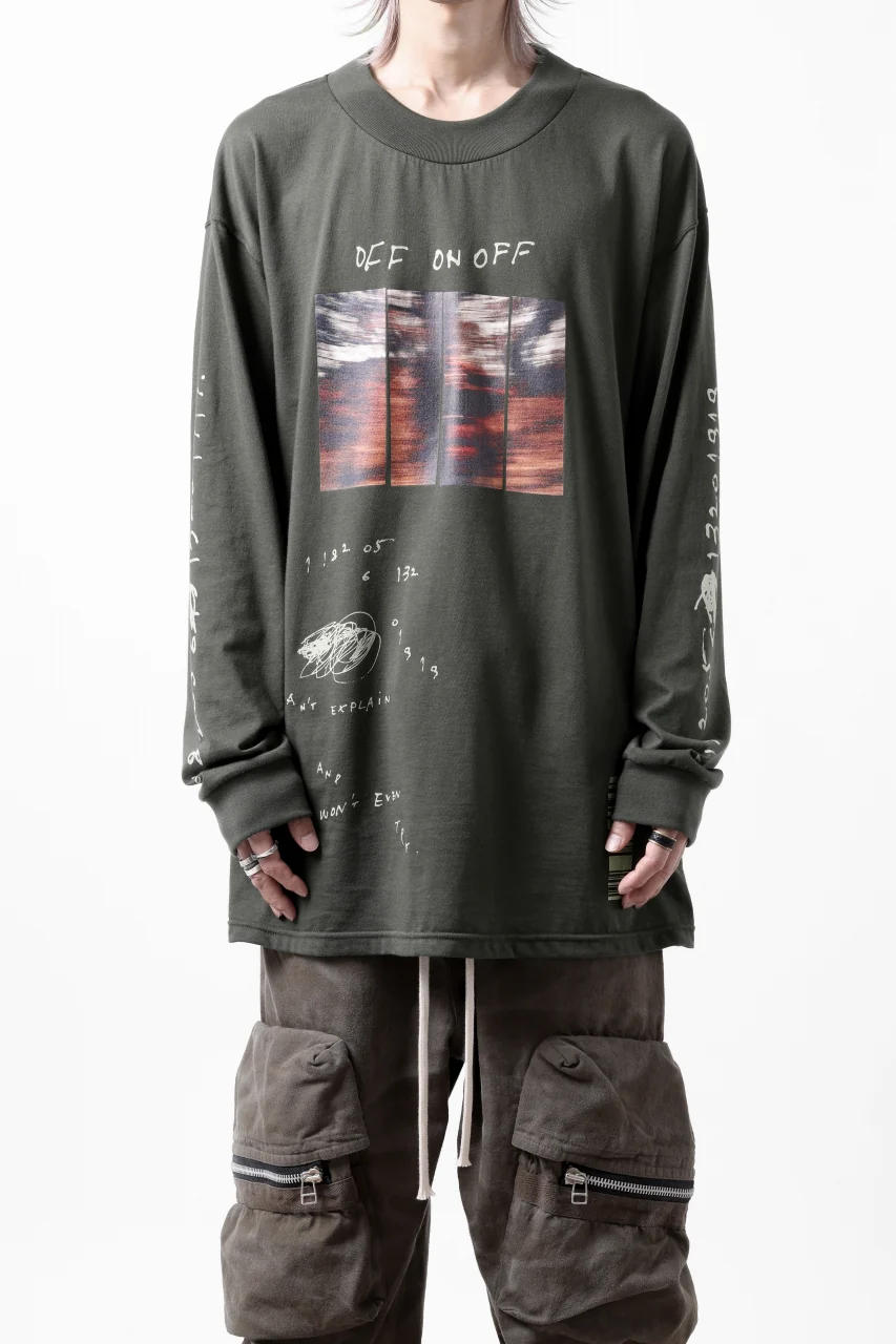 A.F ARTEFACT THICK-COLLAR BASIC L/S T-SHIRT / TYPE A PRINT (KHAKI) - Image 5