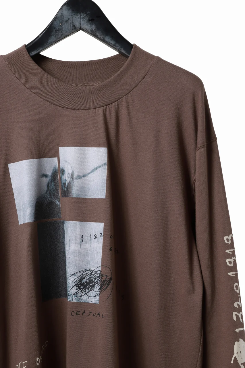 A.F ARTEFACT THICK-COLLAR BASIC L/S T-SHIRT / TYPE B PRINT (BROWN) - Image 10