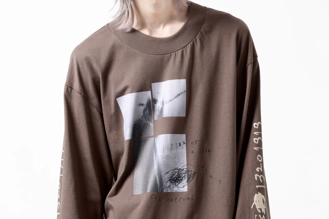 A.F ARTEFACT THICK-COLLAR BASIC L/S T-SHIRT / TYPE B PRINT (BROWN) - Image 28