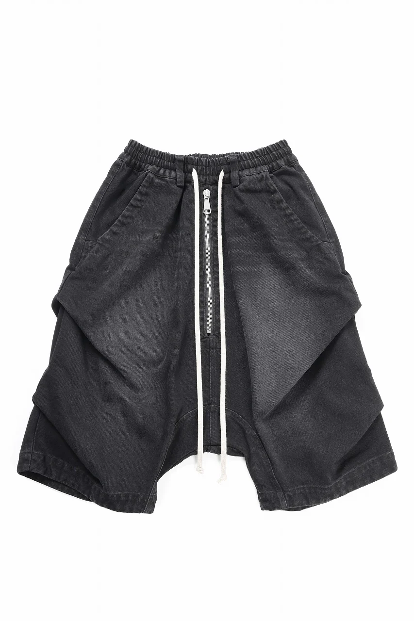 A.F ARTEFACT TUCK SHORTS / FADED DENIM (BLACK) - Image 2