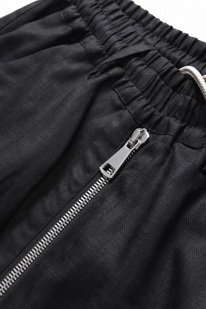 A.F ARTEFACT TUCK SHORTS / HERRINGBONE LINEN (BLACK) - Image 8