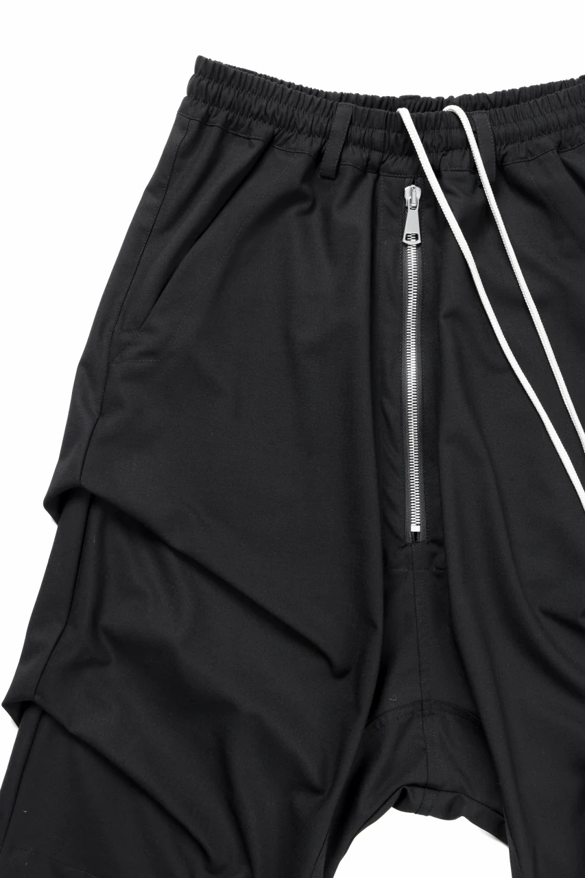 A.F ARTEFACT TUCK SHORTS / TROPICAL WOOL (BLACK) - Image 8