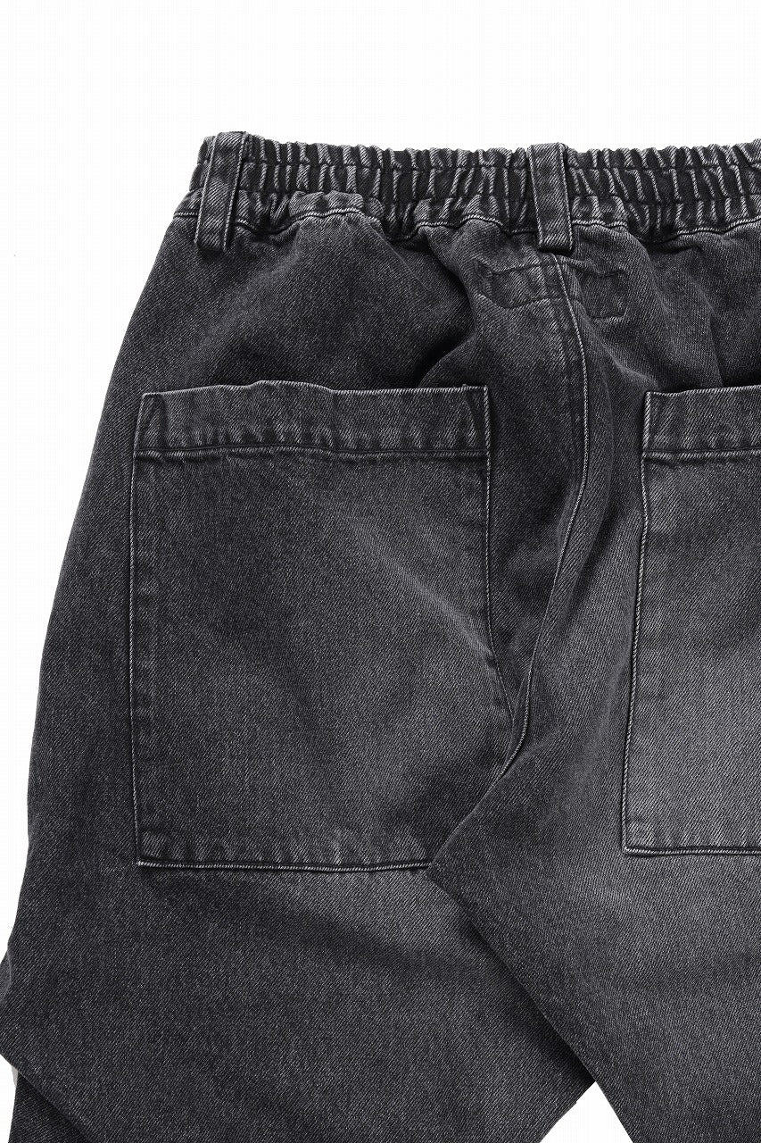 A.F ARTEFACT TUCK SLIM BAGGY PANTS / FADED DENIM (BLACK) - Image 10
