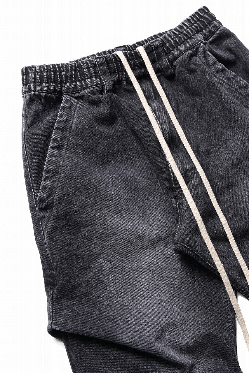 A.F ARTEFACT TUCK SLIM BAGGY PANTS / FADED DENIM (BLACK) - Image 6