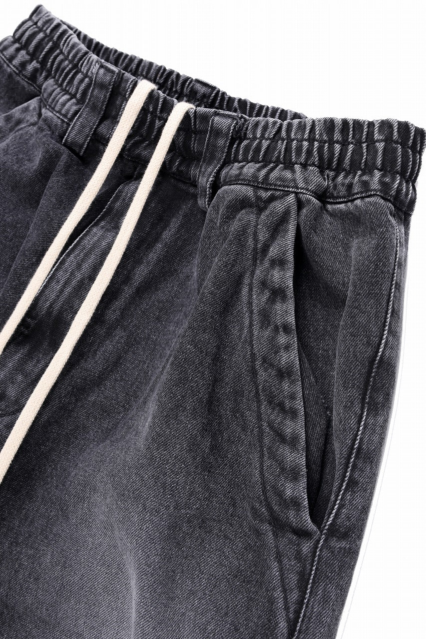 A.F ARTEFACT TUCK SLIM BAGGY PANTS / FADED DENIM (BLACK) - Image 7