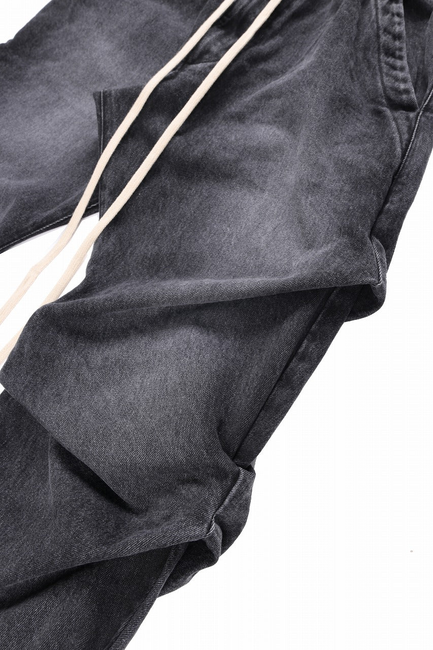 A.F ARTEFACT TUCK SLIM BAGGY PANTS / FADED DENIM (BLACK) - Image 8