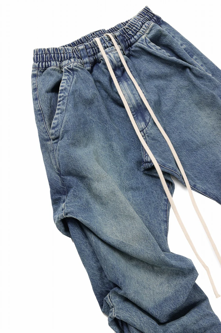 A.F ARTEFACT TUCK SLIM BAGGY PANTS / FADED DENIM (BLUE) - Image 15